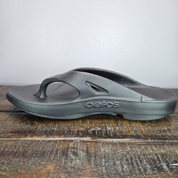 Oofos Ooriginal Mens Size 11 Recovery Slip-On Flip Flops Beach Sandals Black - Picture 6 of 11